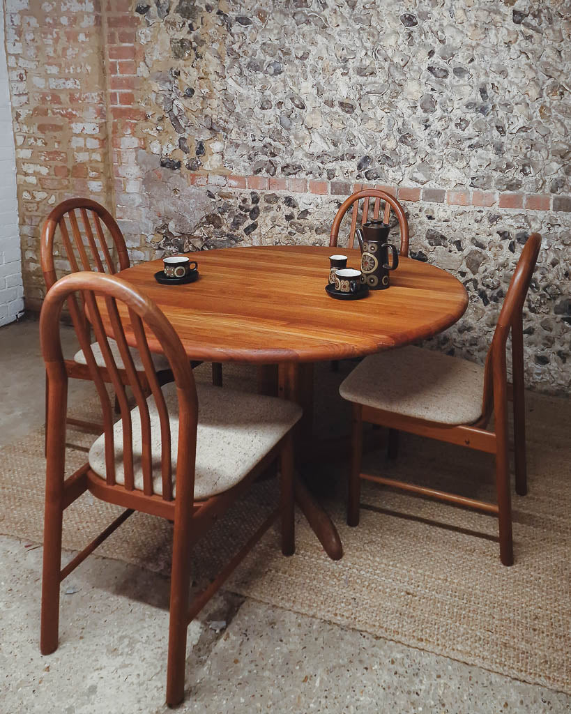 Mid Century Teak Round Dining Table & 4 Chairs