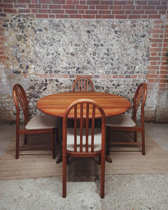 Mid Century Teak Round Dining Table & 4 Chairs