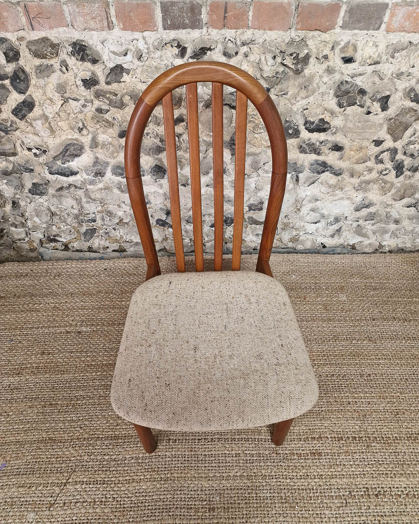 Mid Century Teak Round Dining Table & 4 Chairs