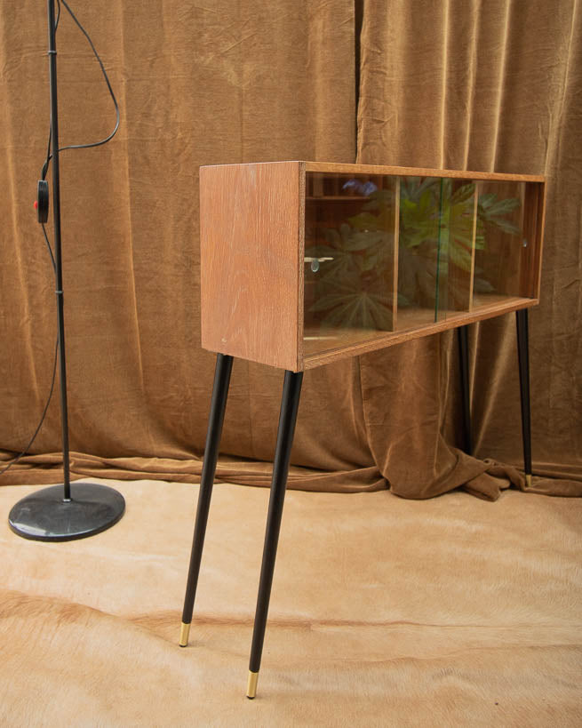 Mid Century Small Light Oak Cocktail Cabinet / Console (Glass Door)